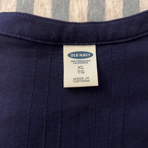 Old Navy Blue V-neck Short-sleeved Blouse XL - Picture 3 of 6
